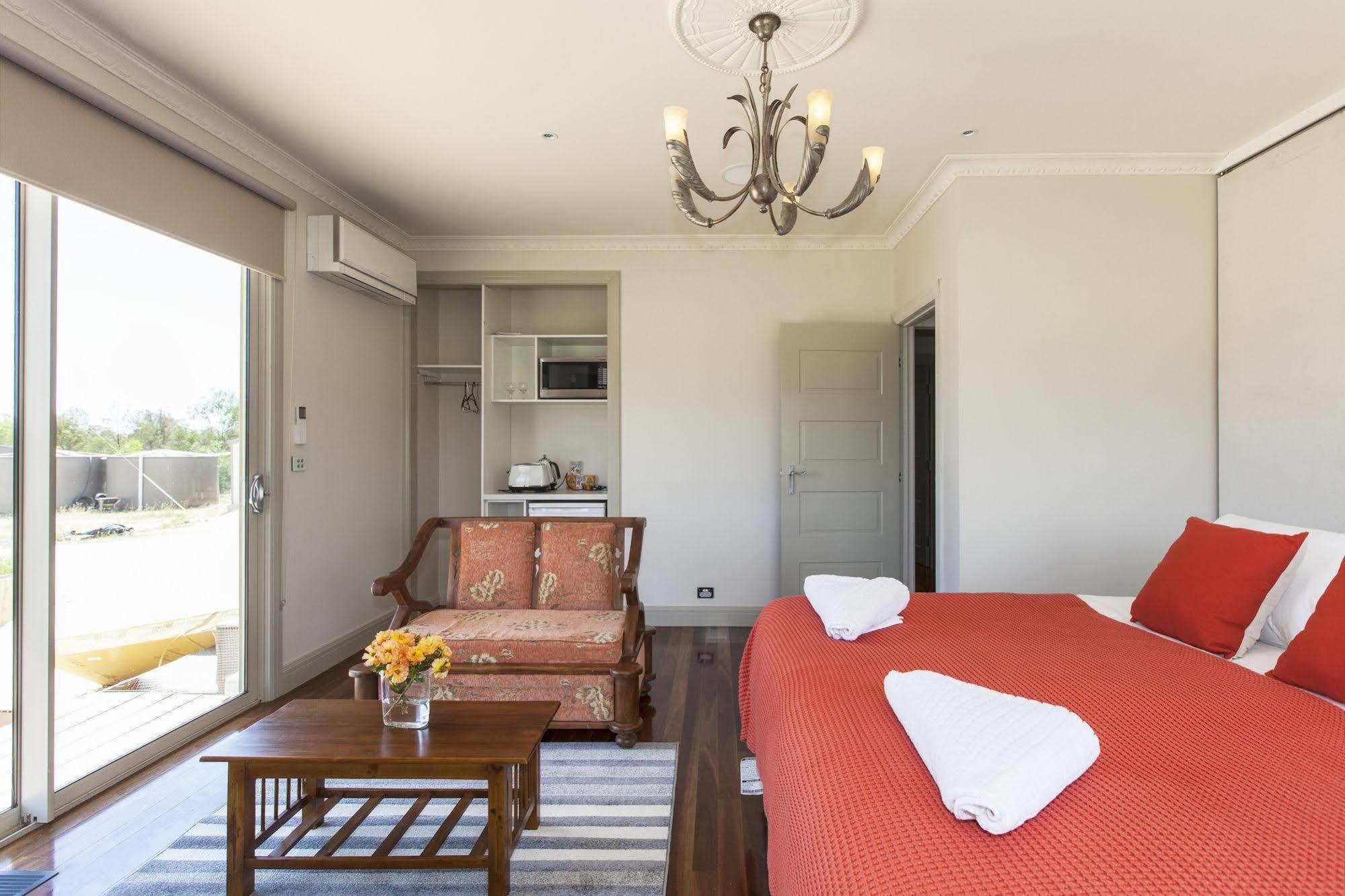 Aurora Cottages Bush Retreat Pomonal Exterior foto